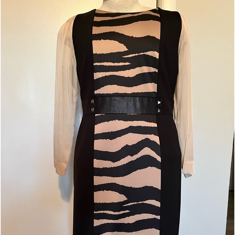 Classic Tahari Design Animal Print Dress